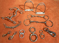 Στομίδες, αναβολείς, άγγιστρα, στριφτάρια διαφόρων τύπων